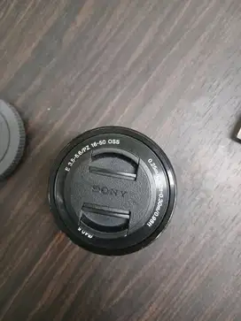 Dijual Lensa Kit Sony 16-50mm OSS f/3.5-5.6 – Ringan & Praktis