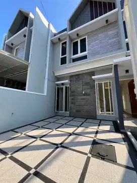 DEKAT KAMPUS UBAYA Rumah Baru Gress Tenggilis Design Scandinavian