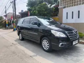 Innova V Luxury 2014 Automatic