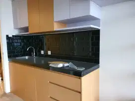 sewa cepat murah apartemen landmark residence studio furnished
