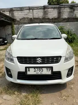 ertiga GL manual mt 2012 putih km low