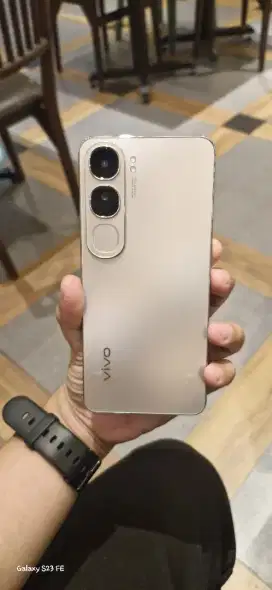 Vivo v40 lite full set