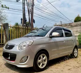 New Kia Picanto SE Cosmo 2010 AT ODO 30RBan