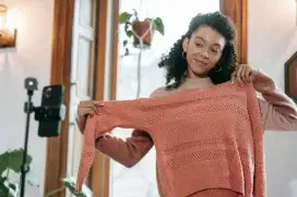 Lowongan untuk Host Live Streaming TikTok / Shopee