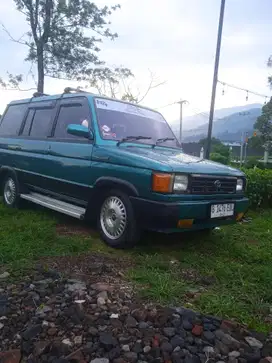 Toyota Kijang 1989 Bensin