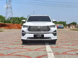[LIKE NEW !!] TOYOTA INNOVA ZENIX Q HYBRID 2023