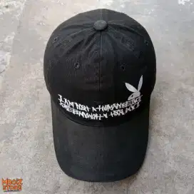 Topi Baseball IAM NOT A HUMAN BEING