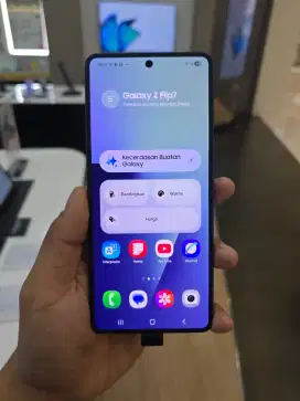Samsung galaxy Z Flip 7