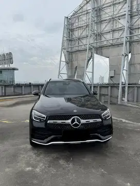 Mercedes-Benz GLC200 2021 Bensin