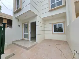 Rumah Baru 2 lantai Sektor 7A Gading Serpong