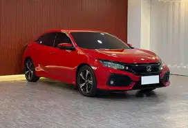 Honda Civic E HB 1.5 AT Tahun 2017