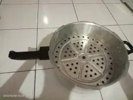 Panci presto bertekanan uap merk vicenza
