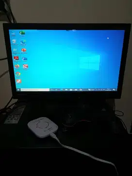 PC merk HP + monitor+ keyboard+mouse