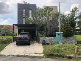 Rumah  2 Lantai Ff Taman Menteng Lippo Cikarang