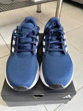 Di Jual Sepatu Adidas Galaxy 6 Men warna Navy
