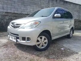Toyota Avanza 2010 Bensin