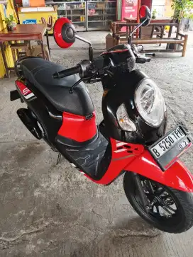 Honda Scoopy sporty thn 2023 surat komplit pajak hidup