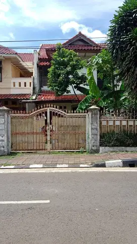 Dijual Cepat! Rumah Elite Menteng – Bebas Banjir & Strategis