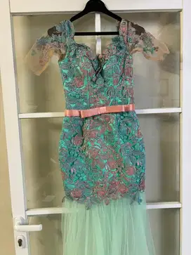 Preloved Dress Pesta