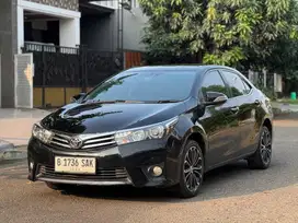 ALTIS 1.8 V AT 2014 SIAP PAKAI