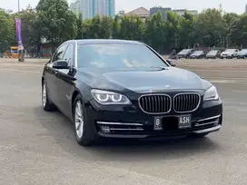 BMW 740i 2014 pakai 2016 DIJUAL CEPAT SIAP PAKAI KM LOW