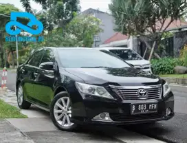 Toyota Camry V 2.5 AT 2013 Hitam 
‎