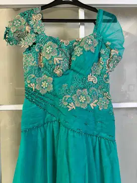 Preloved Dress Pesta Mama