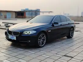 BMW 528i 2010 Bensin