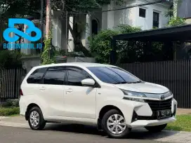 Avanza 1.3 E MT 2021 Putih