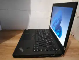 Thinkpad x270 core i5 GEN7 RAM 8 SSD 128+hdd1tb VGA Nvidia 930mx