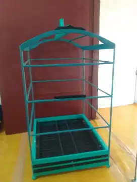 Kandang burung kosongan