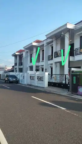 Rumah pinggir jalan utama LPMP Kalasan dekat jln raya