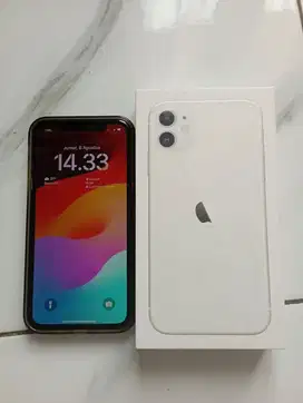 Di jual iphone 11 64Gb - White