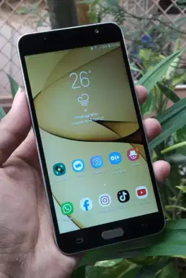 Samsung Galaxy j7 2016 Ram 2/16 suport NFC