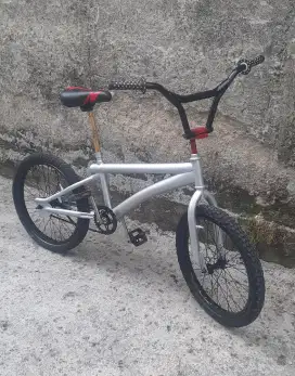 Jual sepeda bmx uk 20
