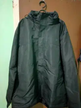Jaket Eiger ori ukuran XL