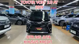 TOYOTA VOXY 2.0 AT 2019 KONDISI ISTIMEWA