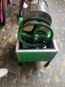 Mesin Pemeras Tebu, Masih Bagus Banget