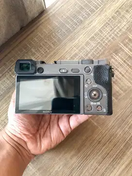 Kamera Mirrorless Sony a6000 kit fullset