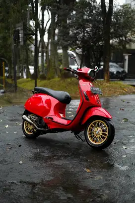 PIAGGIO VESPA SPRINT 150 3VIE 2014 MURAH BANGETTT BERGARANSIII