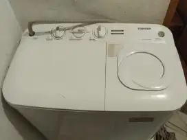 Mesin Cuci Toshiba