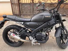 Yamaha XSR 155 Full Black
