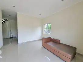 Rumah Baru Hook Hoek, Sektor 7A Gading Serpong