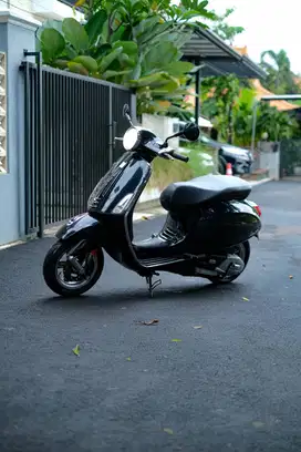 PIAGGIO VESPA PRIMAVERA 150 IGET 2017 MURAHHH BANGETTTTT