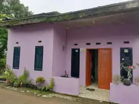Dijual rumah siap huni 42m²(220jt)akses mobil Cilangkap Tapos Depok