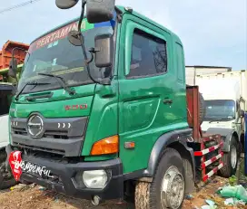 Hino Lohan 500 Traktor Head Trailer  FG 235 TH Merah Turbo Bio Solar