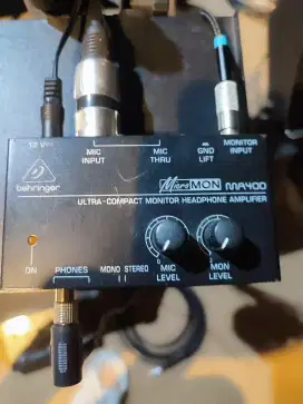 3 unit Headphone amplifier Micromon MA400