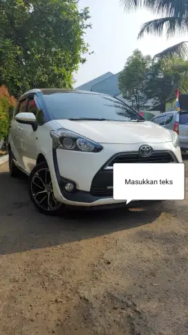 Toyota Sienta Gresss