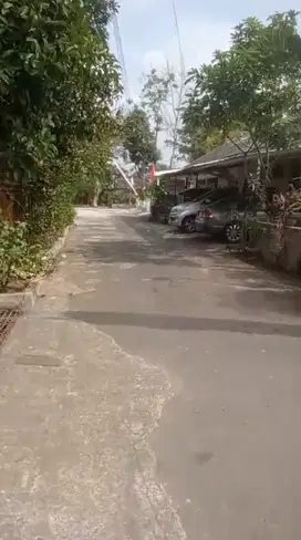 Tanah jalan aspal sangat strategis jln kaliurang KM 6.5 plemburan