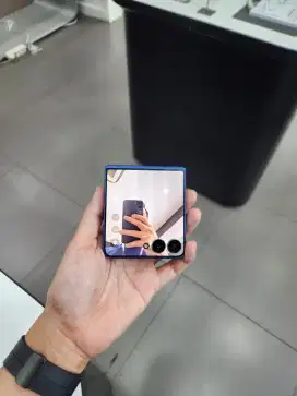 Samsung z flip7 5G